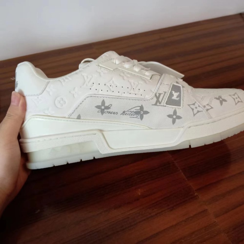 Louis Vuitton LV White Casual Sports Retro Shoes - Picture 9 of 14